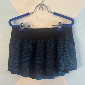 LULULEMON Women's Activewear Casual Blue Black Skort - Size 6